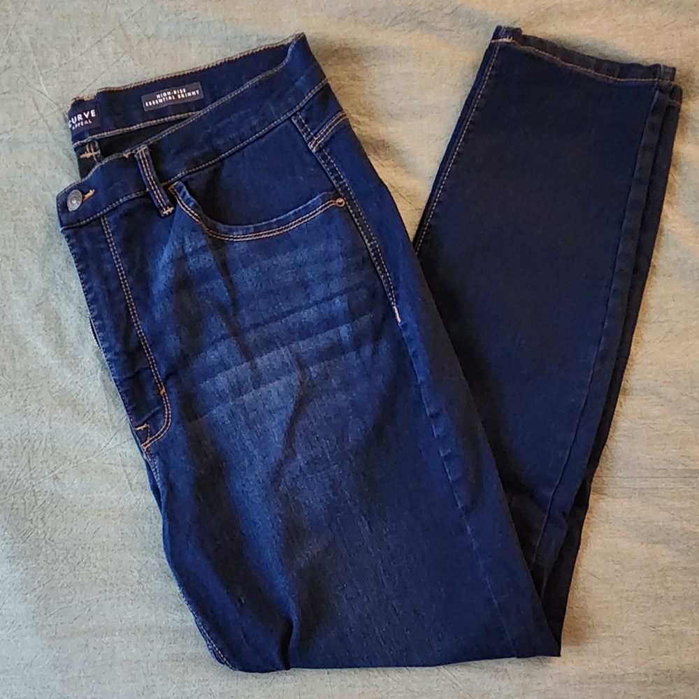 Curve Appeal High-Rise Essential  Skinny Jeans